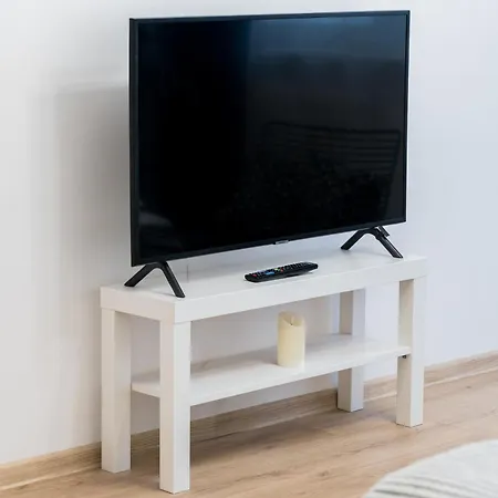 Pod Lipami Charming By Bookinghost Poznan